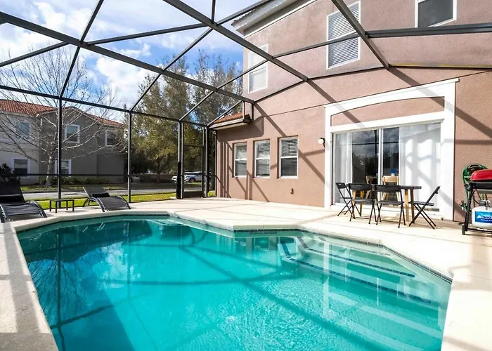 Four Bedroom W/ Screened Pool Close To Disney 4572