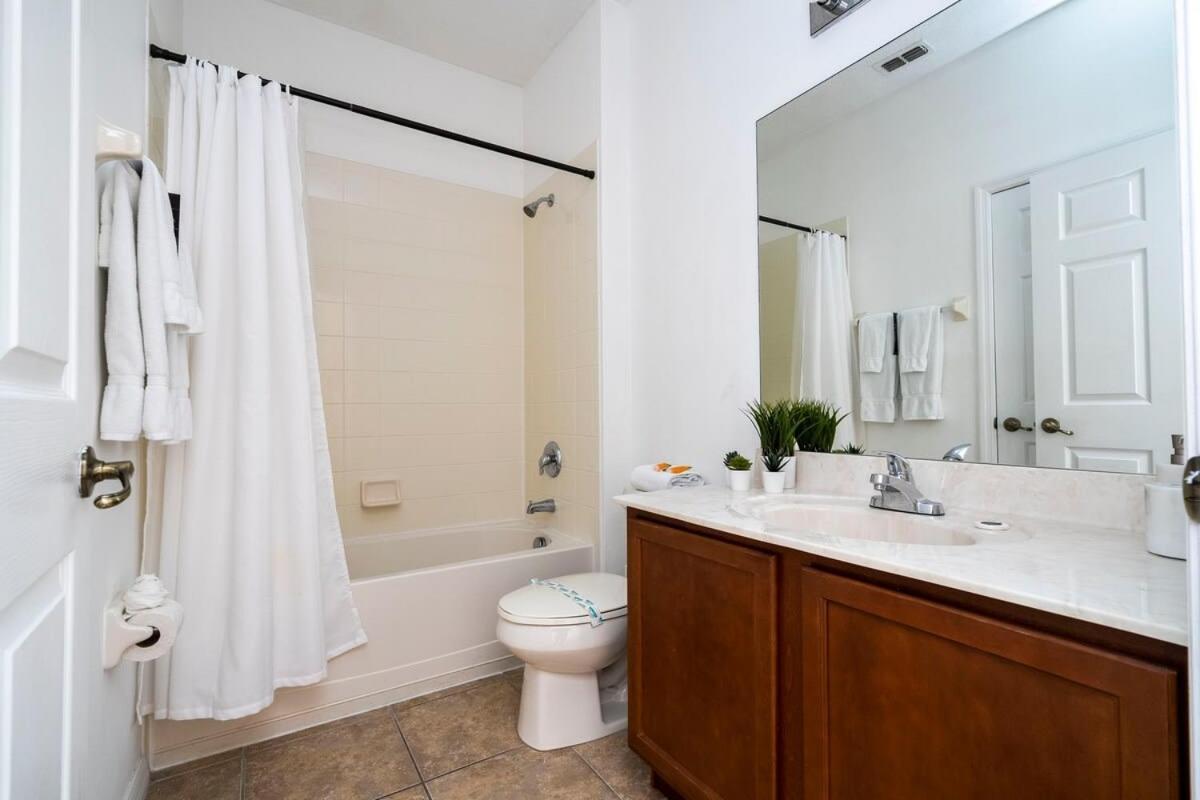 Casa vacanze Four Bedroom W/ Screened Pool Close To 4572